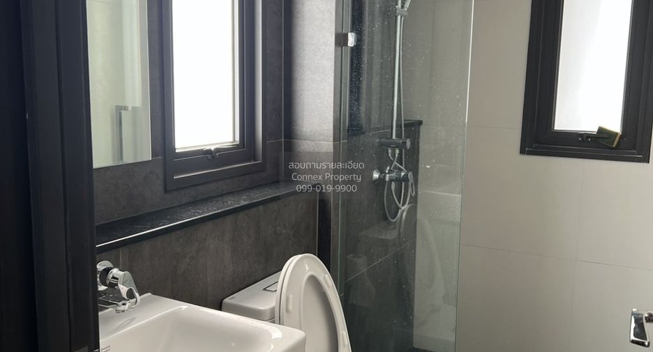 For sale 2 bedrooms condo in Bang Phlat, Bangkok