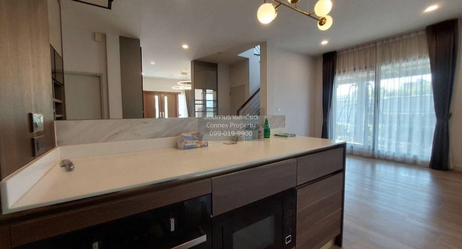 Casa en venta de 4 habitaciones en Thawi Watthana, Bangkok