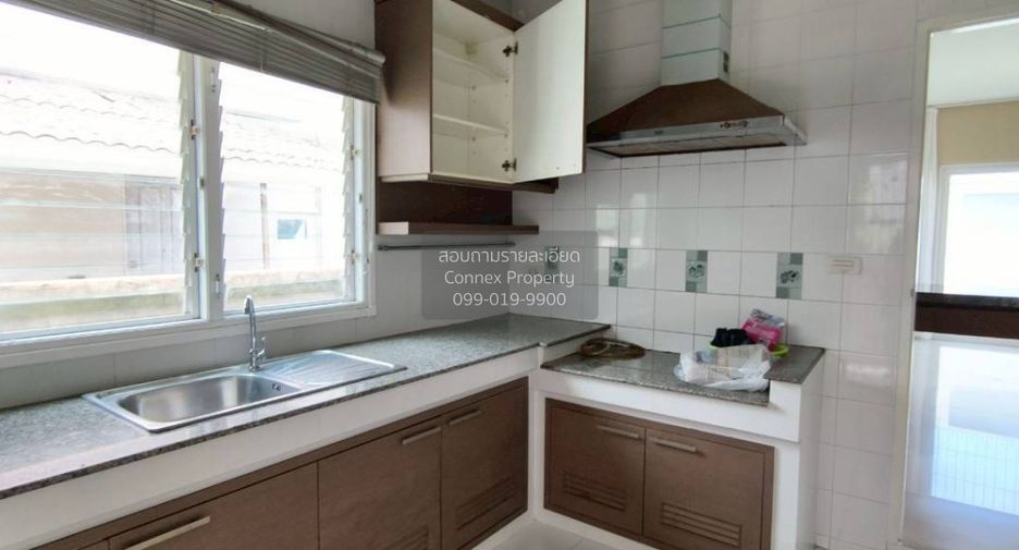 For sale 3 bedrooms house in Prawet, Bangkok