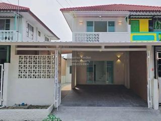 For sale 3 bedrooms townhouse in Bang Bon, Bangkok