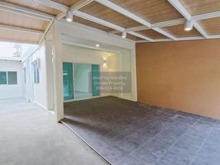 For sale 3 bedrooms townhouse in Bang Bon, Bangkok