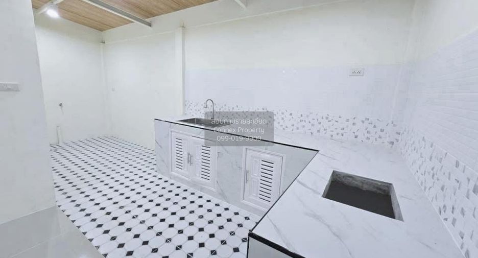 Reihenhaus zum Kauf mit 3 Zimmer in Bang Bon, Bangkok