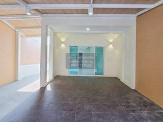 For sale 3 bedrooms townhouse in Bang Bon, Bangkok