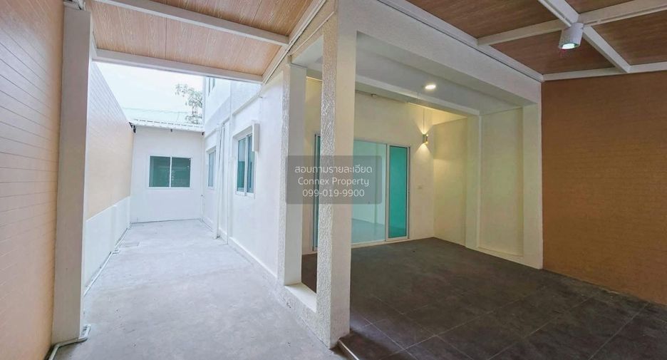 Reihenhaus zum Kauf mit 3 Zimmer in Bang Bon, Bangkok