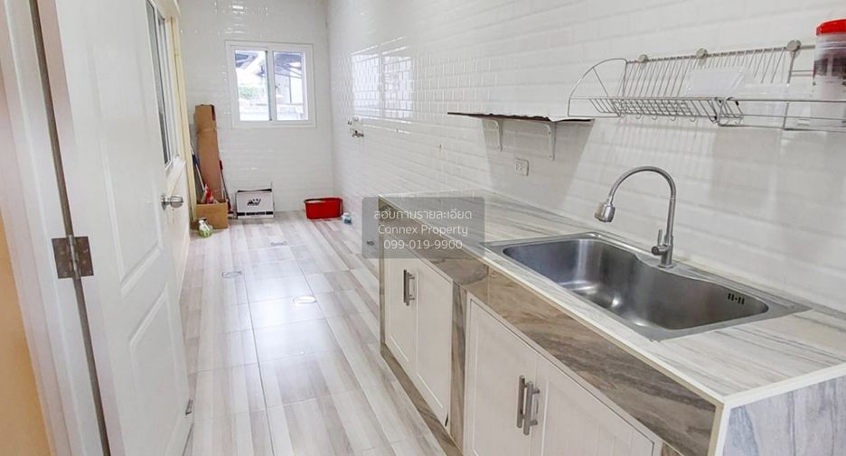 Haus zum Kauf mit 4 Zimmer in Bang Khae, Bangkok