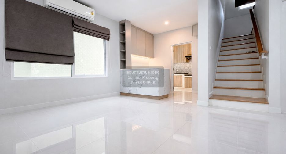 Haus zum Kauf mit 4 Zimmer in Bang Khae, Bangkok