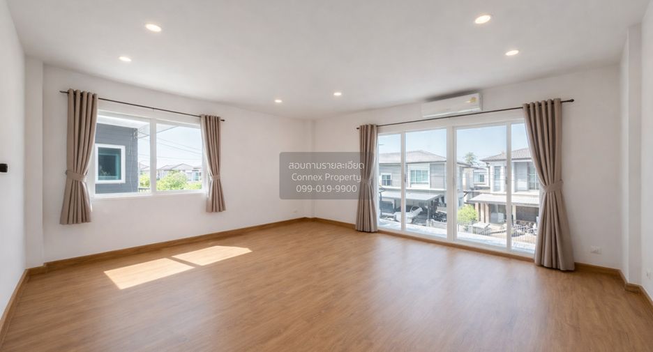 Haus zum Kauf mit 4 Zimmer in Bang Khae, Bangkok