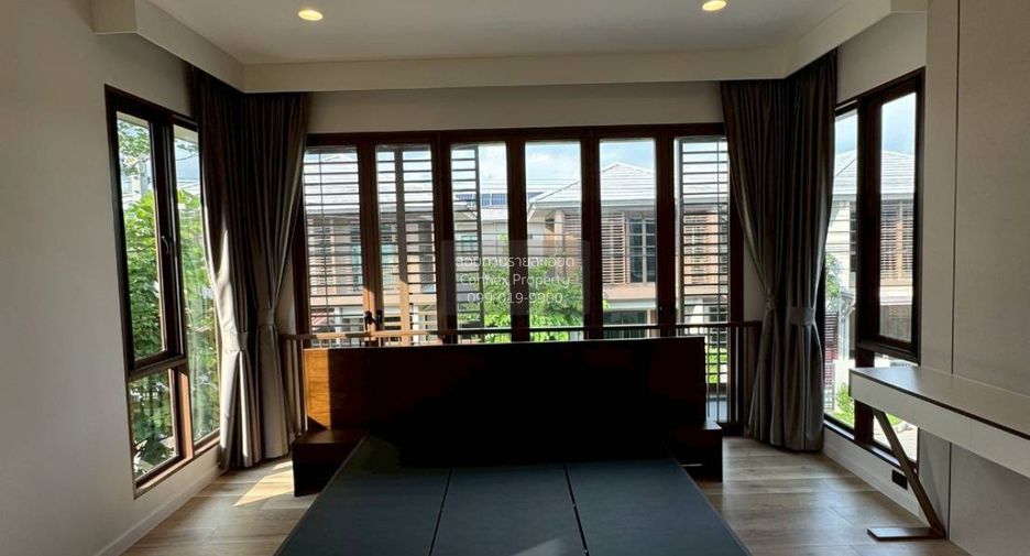 À vendre 5 chambres maison à Bang Kapi, Bangkok