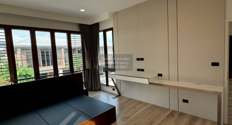 À vendre 5 chambres maison à Bang Kapi, Bangkok