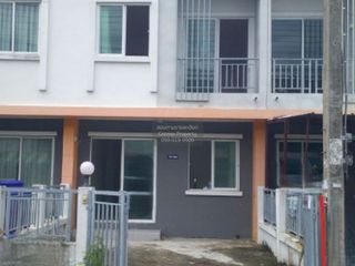 For sale 2 bedrooms townhouse in Nong Chok, Bangkok