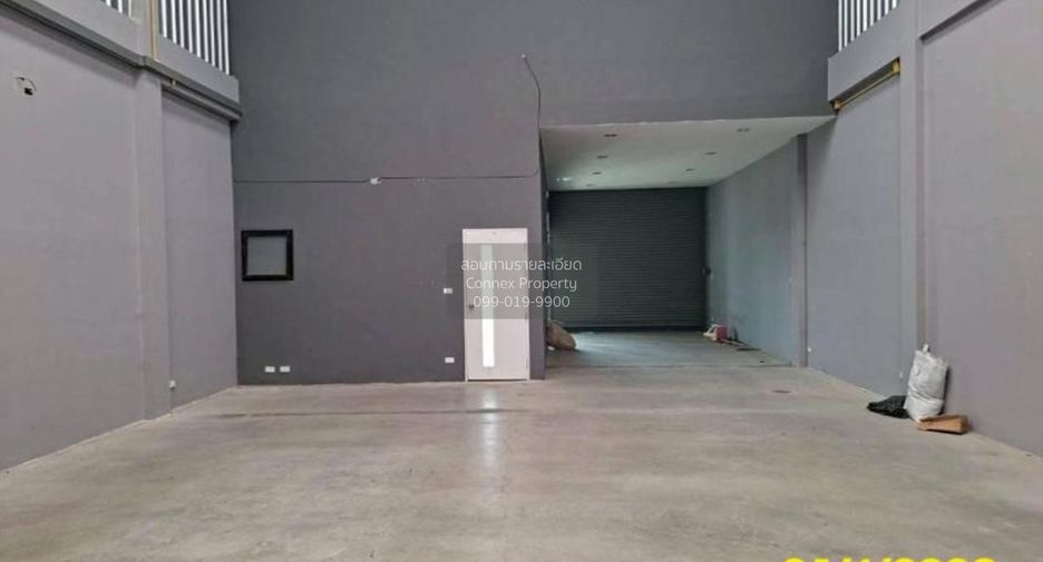 Local comercial en venta de 3 habitaciones en Bang Yai, Nonthaburi