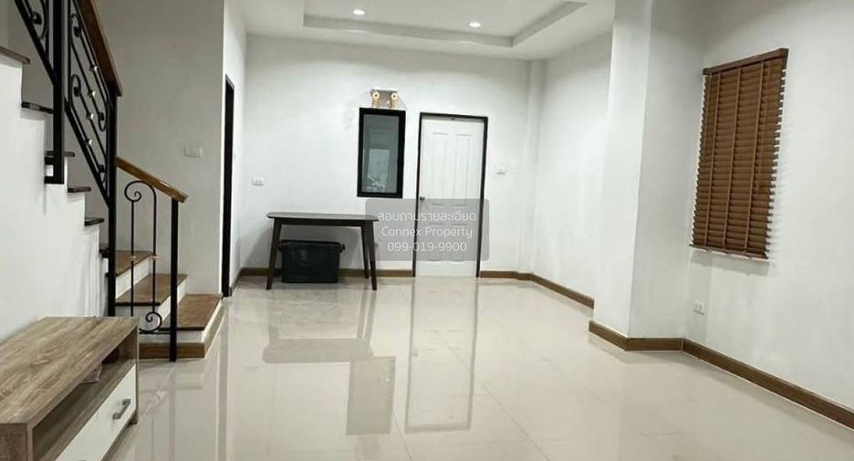 Reihenhaus zum Kauf mit 3 Zimmer in Mueang Chon Buri, Chonburi