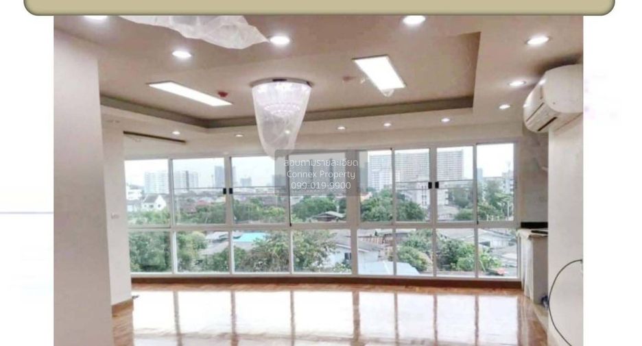 For sale 50 bedrooms apartment in Dusit, Bangkok