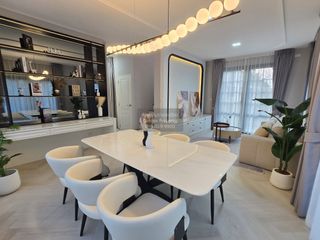 出售 4 卧室 独立屋 在 Bang Phli, Samut Prakan