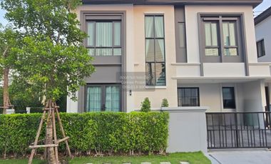 Haus zum Kauf mit 4 Zimmer in Bang Phli, Samut Prakan