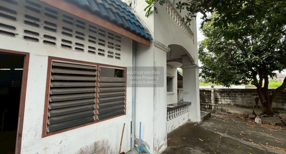 For sale 4 bedrooms house in Bang Khun Thian, Bangkok