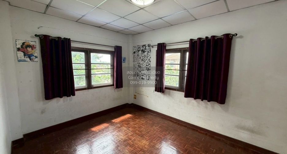 For sale 4 bedrooms house in Bang Khun Thian, Bangkok