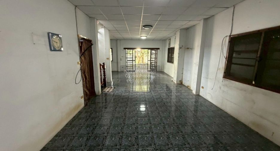 For sale 4 bedrooms house in Bang Khun Thian, Bangkok