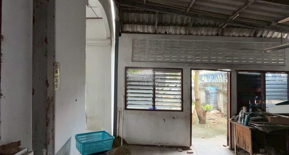For sale 4 bedrooms house in Bang Khun Thian, Bangkok