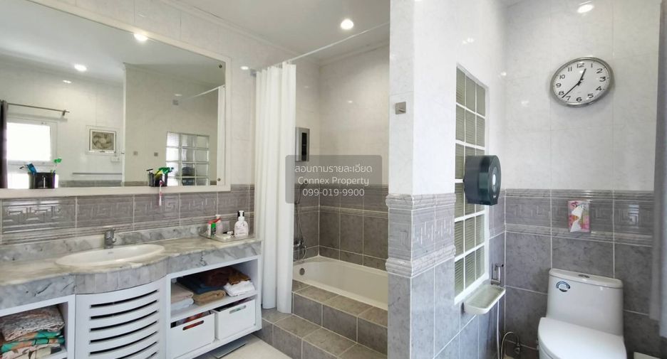 Haus zum Kauf mit 4 Zimmer in Bang Bua Thong, Nonthaburi
