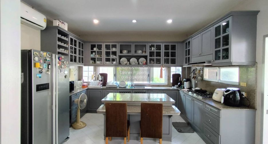 Haus zum Kauf mit 4 Zimmer in Bang Bua Thong, Nonthaburi