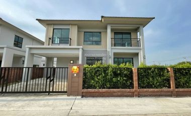 For sale 3 bedrooms house in Bang Phli, Samut Prakan