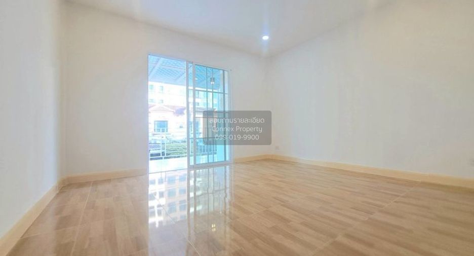 Reihenhaus zum Kauf mit 2 Zimmer in Sai Noi, Nonthaburi