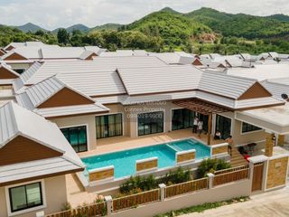 Villa en venta de 3 habitaciones en Pran Buri, Prachuap Khiri Khan