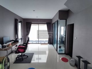出售 3 卧室 联排别墅 在 Lat Phrao, 曼谷