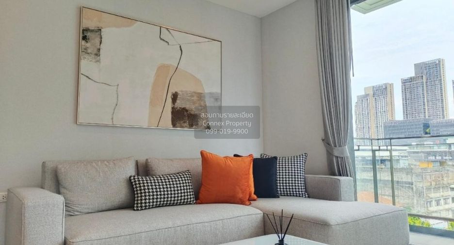 For sale 2 bedrooms condo in Phra Khanong, Bangkok