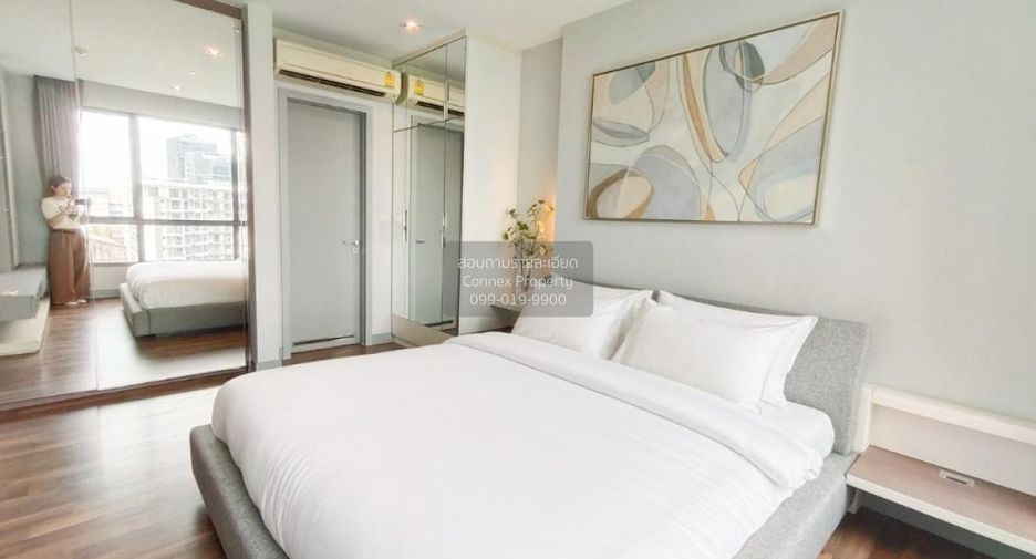 For sale 2 bedrooms condo in Phra Khanong, Bangkok