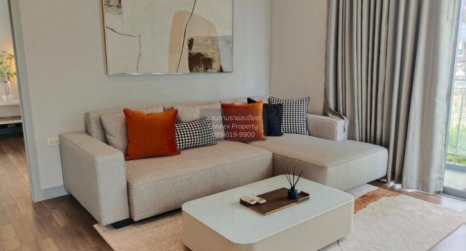 For sale 2 bedrooms condo in Phra Khanong, Bangkok