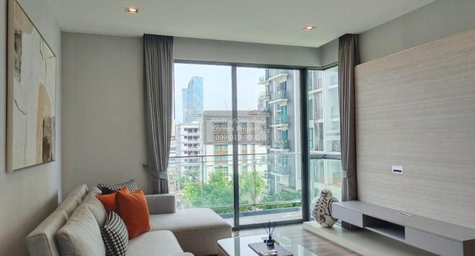 For sale 2 bedrooms condo in Phra Khanong, Bangkok