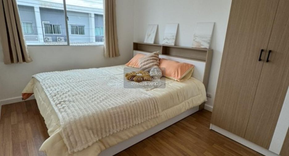 For sale 3 ベッドルーム townhouse in Bang Khun Thian, Bangkok