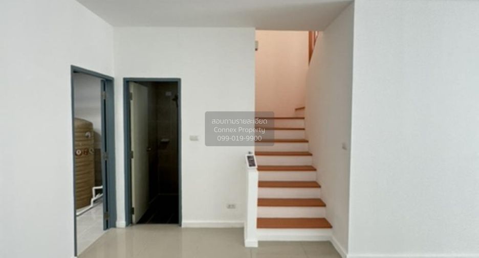 For sale 3 ベッドルーム townhouse in Bang Khun Thian, Bangkok