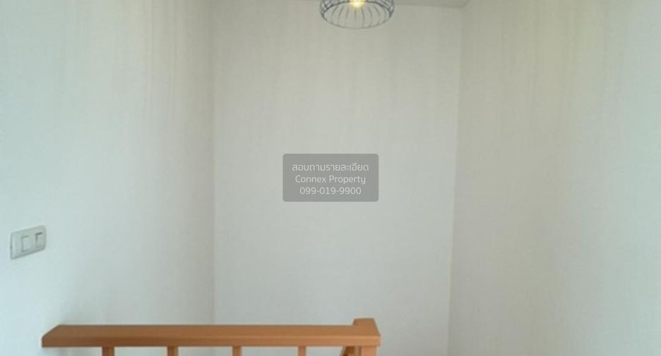 For sale 3 ベッドルーム townhouse in Bang Khun Thian, Bangkok