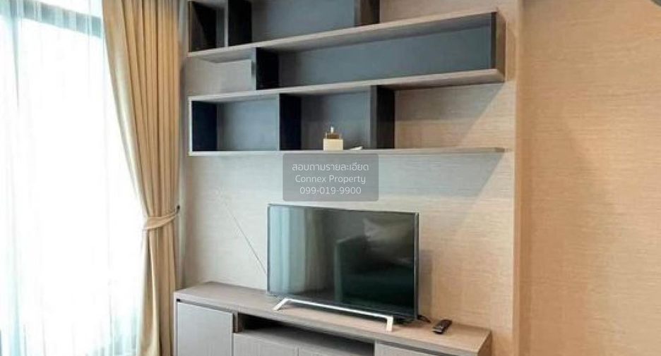 For rent 2 bedrooms condo in Sathon, Bangkok
