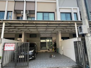 Reihenhaus zur Miete mit 3 Zimmer in Prawet, Bangkok