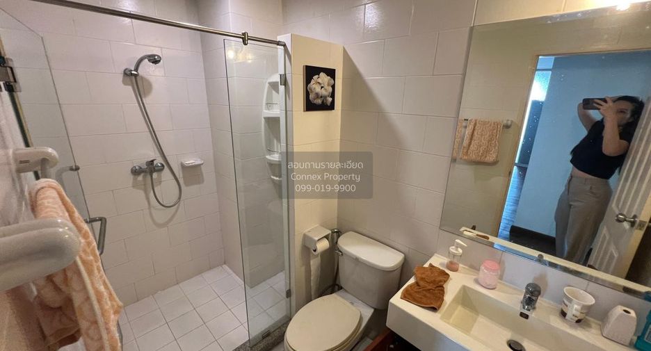For rent 2 ベッドルーム condo in Khlong San, Bangkok