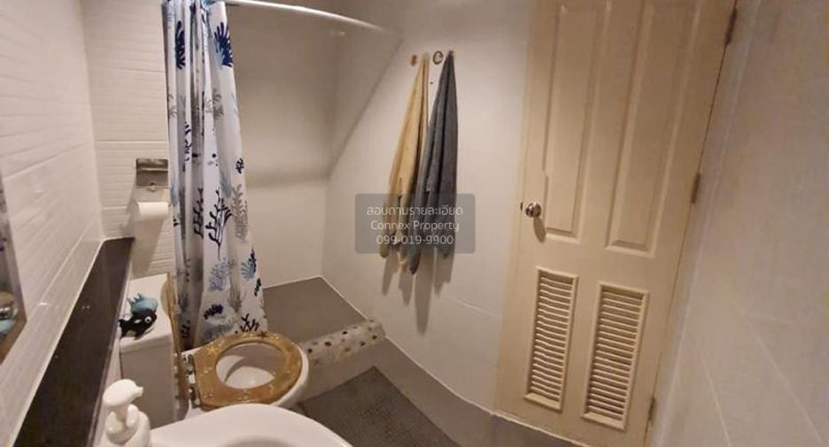 For rent 2 bedrooms condo in Bang Na, Bangkok