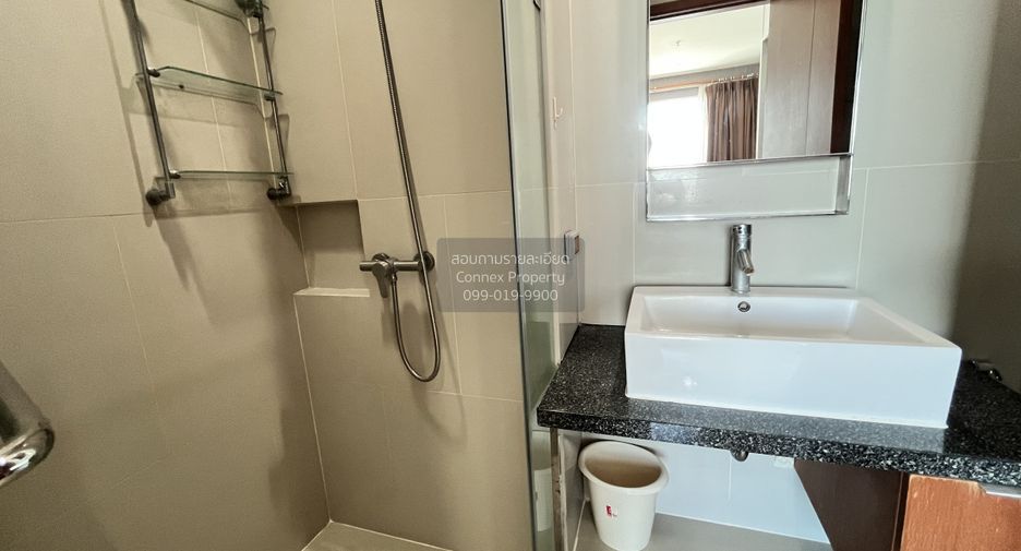 For rent 1 bed condo in Khlong San, Bangkok