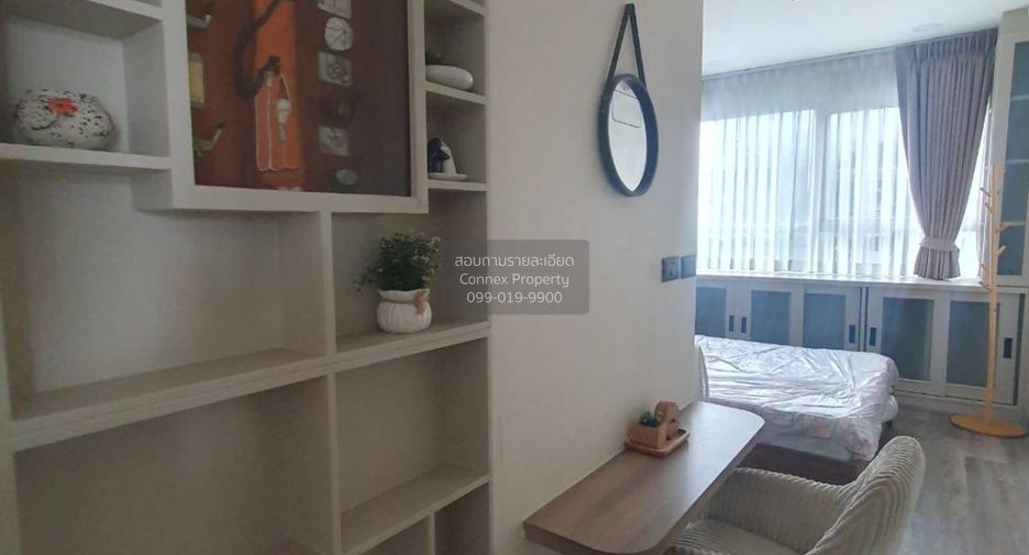 For rent 3 bedrooms condo in Pathum Wan, Bangkok