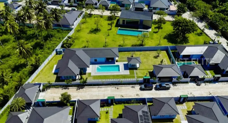 For rent 4 bedrooms house in Bang Lamung, Chonburi