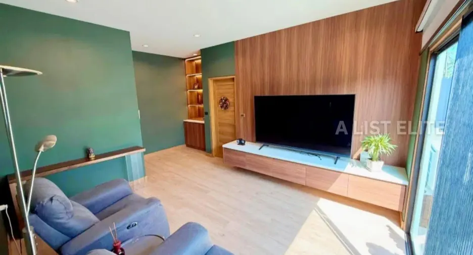 For rent 4 bedrooms house in Bang Lamung, Chonburi