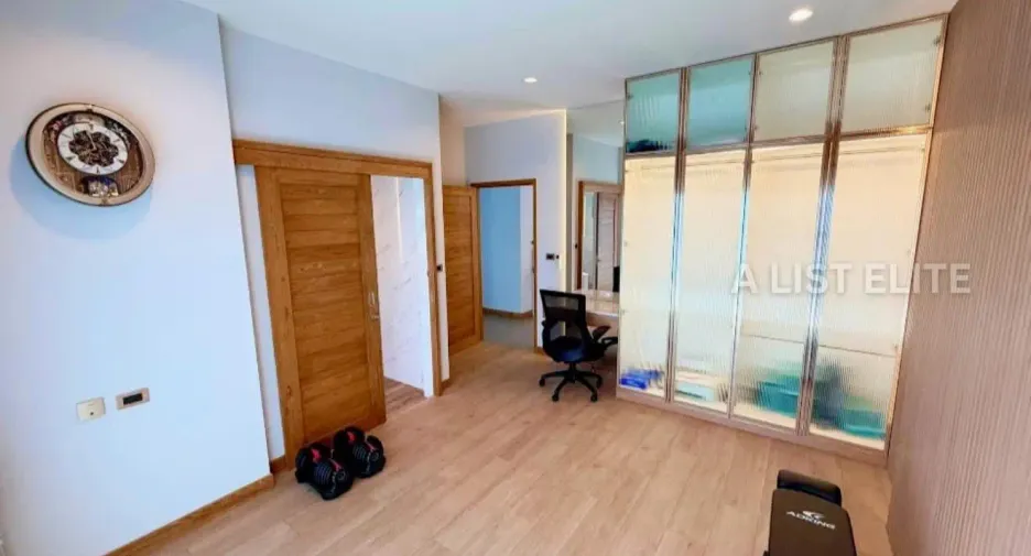 For rent 4 bedrooms house in Bang Lamung, Chonburi