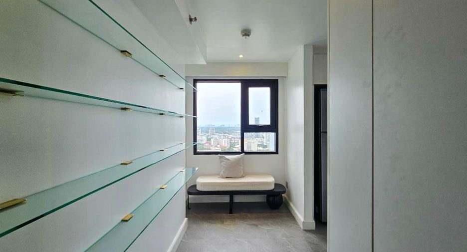 Wohnung zur Miete mit 2 Zimmer in Sathon, Bangkok