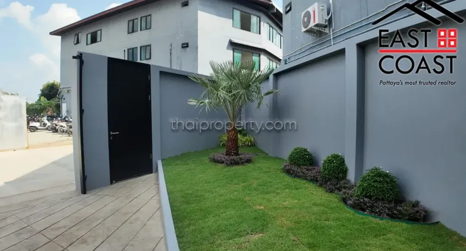 For rent and for sale 3 bedrooms house in Bang Lamung, Chonburi