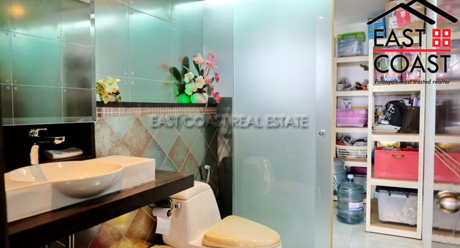 For sale 2 bedrooms condo in Jomtien, Pattaya