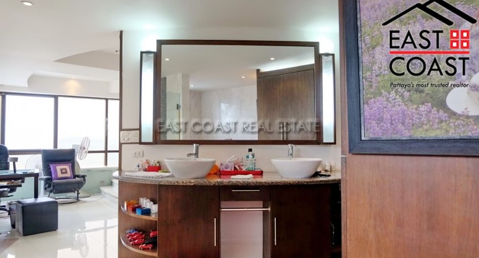 For sale 2 bedrooms condo in Jomtien, Pattaya