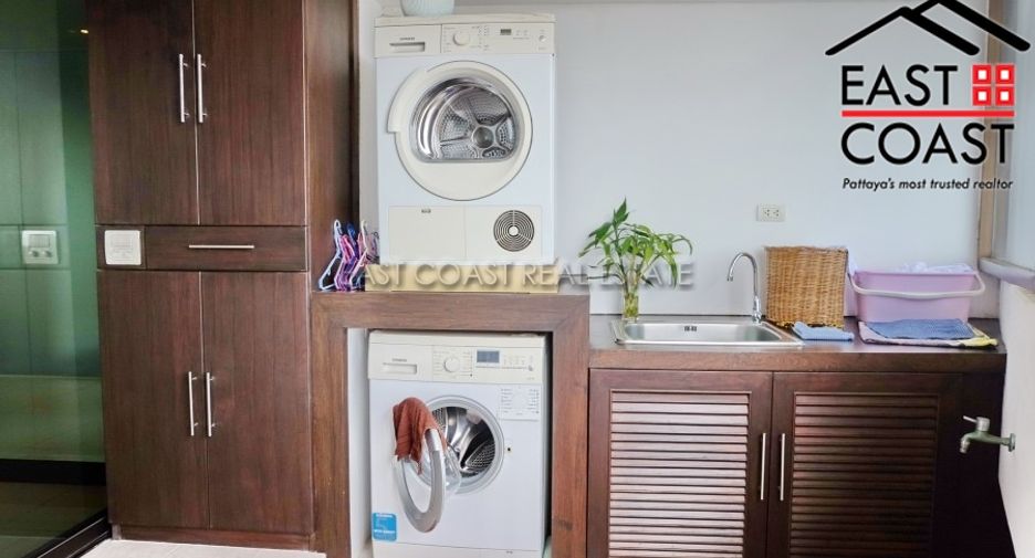 For sale 2 bedrooms condo in Jomtien, Pattaya